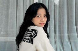 Vẫn biết Jisoo (BLACKPINK) thích chơi game nhưng không ngờ là game thủ đỉnh cao thế này