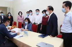 Chủ tịch Ủy ban Bầu cử Thành phố Nguyễn Ngọc Tuấn: Hoàn Kiếm cần trở thành hình mẫu cho các quận, huyện khác trong thực hiện công tác bầu cử