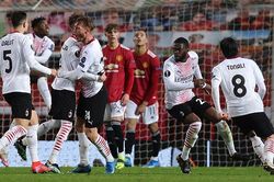 MU 1-1 AC Milan: Quỷ đỏ đánh rơi chiến thắng phút bù giờ