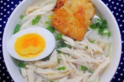 Cách nấu bún gà xé phay ăn ngay kẻo lỡ