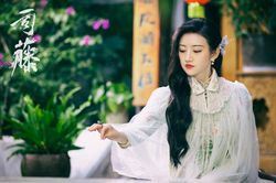 Chỉ là tạo hình demo nhưng 'yêu nữ' Cảnh Điềm và nam thần 'Lưu Ly' bị dân mạng chê không thương tiếc