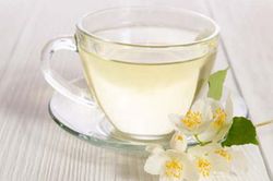 5 loại trà thảo mộc tốt cho làn da