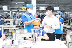 Cảnh báo một số mặt hàng dệt may vượt ngưỡng quy định khi xuất sang UAEU