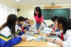 Tích hợp Sử, Địa, Hóa, Lý, Sinh: 3 thầy cô dạy 1 môn, ai chịu trách nhiệm chính?