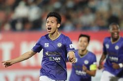 Vắng Quang Hải, Hà Nội FC vẫn thắng trận đầu tiên