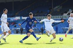 ĐIỂM NHẤN Leeds 0-0 Chelsea: Tuchel vẫn bất bại, nhưng...
