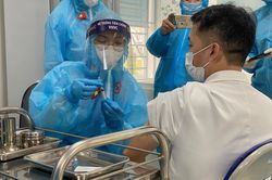 Chuẩn bị cho chính sách 'hộ chiếu vắc-xin'