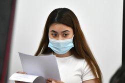 Người dân TP.HCM đổ xô đi làm CCCD gắn chip ngày chủ nhật