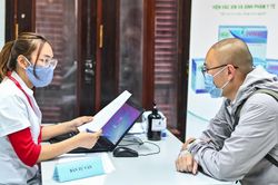 6 người sẽ tiêm thử vaccine COVIVAC vào ngày mai