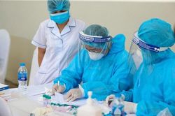 Một người Quảng Ninh dương tính SARS-CoV-2 sau khi hết thời gian cách ly tập trung