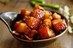 Hai cách làm thịt ba chỉ sốt me chua nhẹ, thanh thanh ai cũng tấm tắc khen ngon