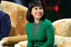 Việt Hương nể Ngọc Trinh 'pass' kim cương - túi hiệu tiền tỷ, gia nhập hội thanh lý với giá choáng váng