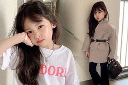 Tiểu mỹ nhân Hàn đẹp như Hoa hậu, ăn diện sành điệu hệt người lớn