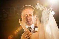 Bố dạy con gái 4 điều mà đàn ông nào cũng muốn vợ có để gia đình hạnh phúc