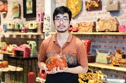 Kẻ 'chăn trâu'... nghìn con