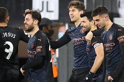 Man City: Sắp xong Premier League, giờ là Champions League