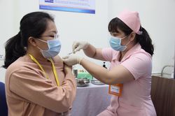 40 tỷ đồng mua bảo hiểm cho người thử nghiệm vaccine COVID-19 của Việt Nam