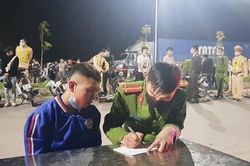 Chặn bắt 10 đối tượng 'chạy xe như ma đuổi' trong đêm ở Bắc Giang