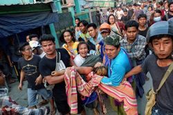 Myanmar: Một bệnh viện tiếp nhận 34 thi thể, 40 người bị thương?