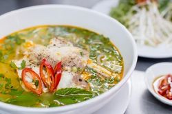 Cách nấu bánh canh cá lóc đơn giản, đậm đà