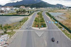 Thống nhất phương án kiến trúc cổng chào, trồng cây xanh đường Võ Nguyên Giáp