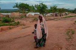 Quân nổi dậy ở Mozambique cắt cổ trẻ em
