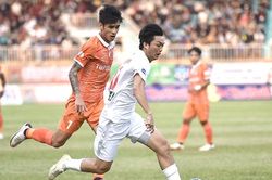 'HLV Kiatisuk cần thời gian để giúp HAGL ổn định'
