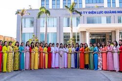 Phụ nữ ngành điện – Xinh đẹp và 'toàn năng'