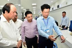 Thủ tướng: Nhiều tầng nấc trung gian khiến người dân, doanh nghiệp mất niềm tin
