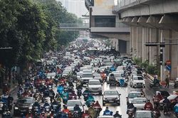 Đông Bắc Bộ nồm ẩm, nhiều vùng có mưa nhỏ