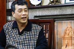 'Nhà văn mà đưa ra giải pháp thì... rất nguy'