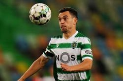 MU quyết tâm chiêu mộ 'Bruno Fernandes mới'; để mua Erling Haaland, Barca tính bán 5 ngôi sao