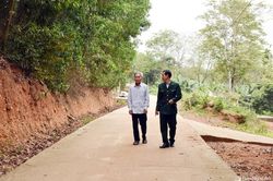 Chuyện người thương binh dành tiền hỗ trợ làm nhà để mở đường xóm