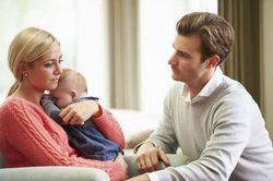 Khốn khổ, nhục nhã vì lấy phải ông chồng 'vắt cổ chày ra nước'
