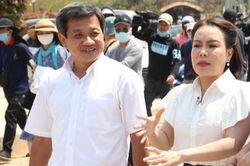 Tặng 1,7 tỷ cho ông Đoàn Ngọc Hải, khối tài sản mà Việt Hương đang sở hữu khiến nhiều người phải bất ngờ