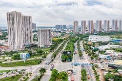 Chủ tịch TP.HCM lệnh gỡ khó cho 61 dự án bất động sản