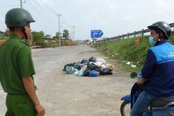 Một thanh niên bị phạt 1,5 triệu đồng vì vứt rác bừa bãi