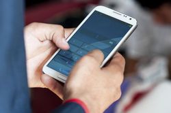 Bạn nên ngừng nhận mã xác thực OTP qua tin nhắn SMS