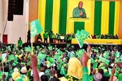 Tổng thống Tanzania qua đời