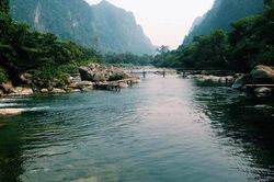 Chậm trễ ngày nào, thiệt hại ngày đó