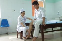 Bóng hồng Quân y tận tâm, sáng tạo
