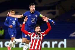Atletico bị loại, VAR bị coi 'trò hề'