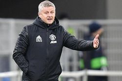 Ole Solskjaer: 'MU đáng ra phải được hưởng phạt đền'