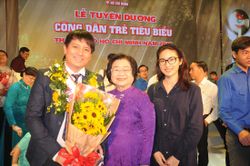 Chuyện về 'cha đẻ' ATM gạo