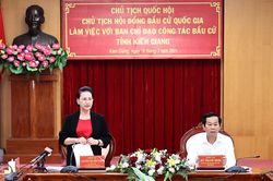 Chủ tịch Quốc hội làm việc với Ban Chỉ đạo công tác bầu cử Kiên Giang