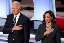 Ông Biden lại gọi nhầm bà Harris là Tổng thống
