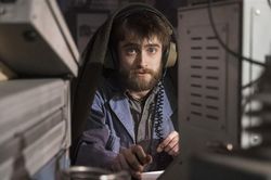 Daniel Radcliffe hóa phản diện trong phim hài của Sandra Bullock