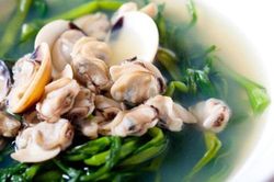 Cách làm canh rau muống nấu ngao ngọt lịm, rất mát lại bổ dưỡng cho cơ thể