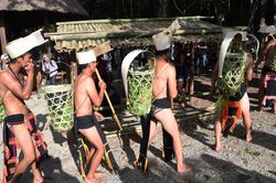 'Củi hứa hôn' của người Giẻ Triêng