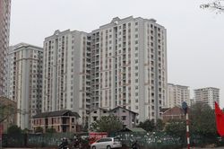 Giải pháp 'hạ sốt' cho thị trường bất động sản